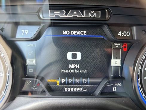 Used 2022 RAM 1500 Limited w/ Body Color Bumper Group AWD/4WD image 4