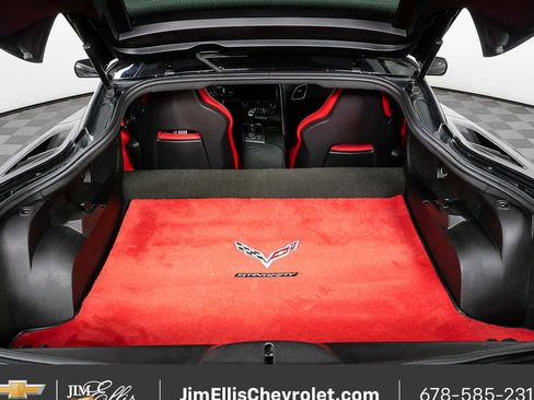 Used 2017 Chevrolet Corvette Stingray Coupe w/ 1LT image 26