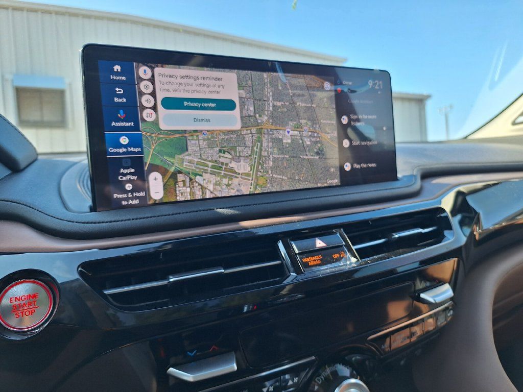 Used 2025 Acura MDX w/ Technology Package AWD/4WD image 25