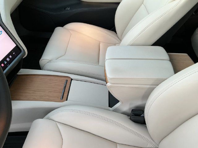 Used 2020 Tesla Model S Long Range AWD/4WD image 23