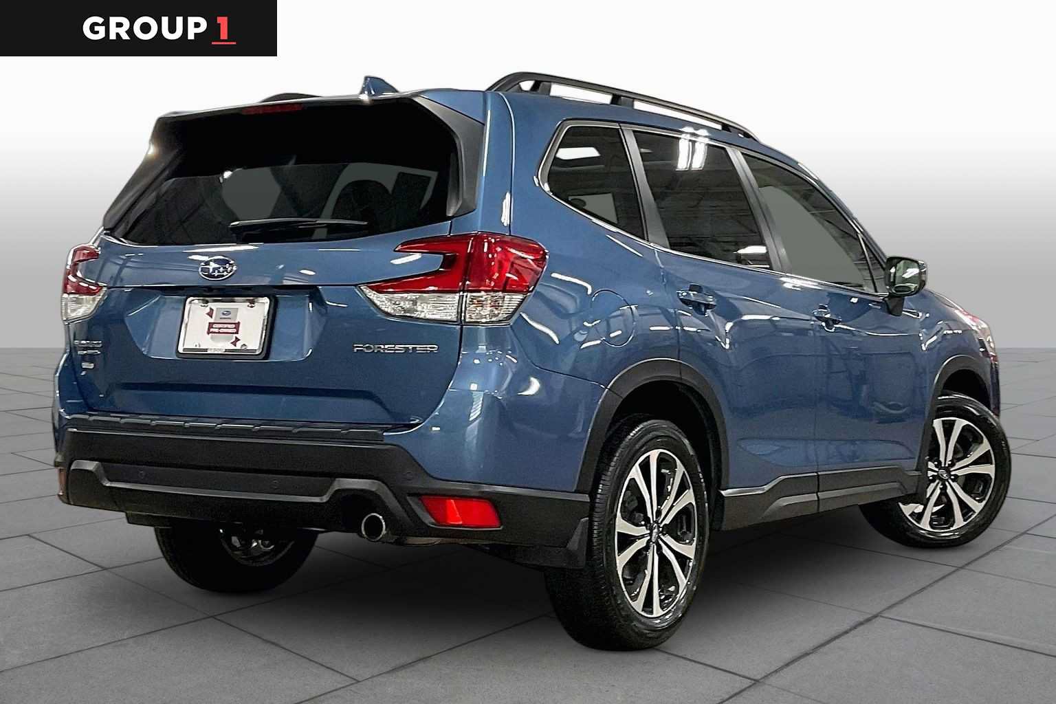 Certified 2023 Subaru Forester Limited AWD/4WD image 13
