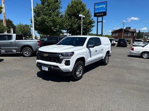 Used 2023 Chevrolet Colorado LT w/ LT Convenience Package II AWD/4WD image 1
