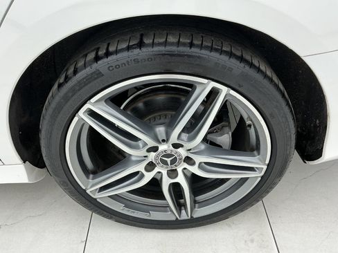 Used 2019 Mercedes-Benz E 300 w/ Premium 1 Package image 49