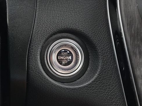 Certified 2022 Mercedes-Benz GLC 300 4MATIC image 33