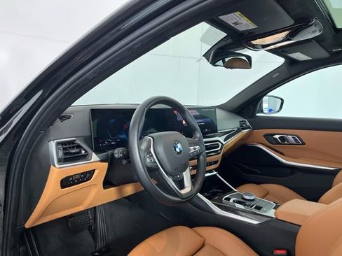Used 2023 BMW 330i xDrive Sedan w/ Driving Assistance Package image 10