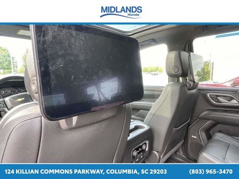 Used 2021 Chevrolet Suburban LT w/ Rear Media and Nav Package AWD/4WD image 12