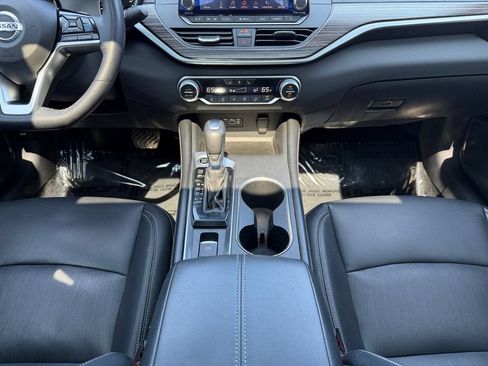 Used 2019 Nissan Altima 2.5 SL AWD/4WD image 12