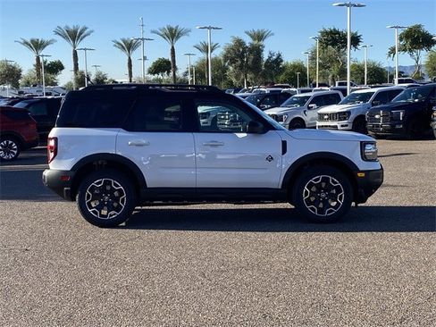 New 2025 Ford Bronco Sport Outer Banks image 31