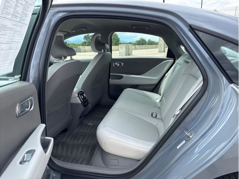 Used 2023 Hyundai Ioniq 6 SEL AWD/4WD image 11