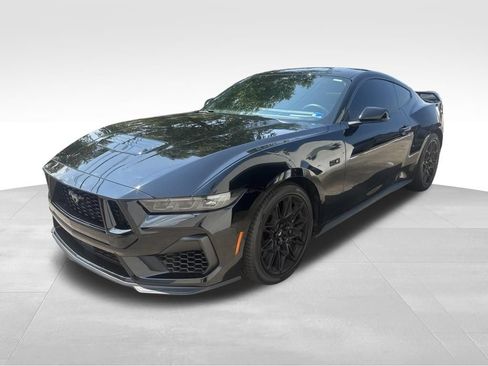 Used 2024 Ford Mustang GT Premium w/ GT Performance Package RWD image 2