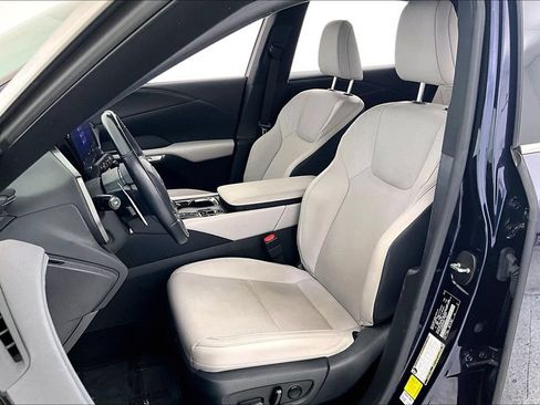 Used 2023 Lexus RX 350 Premium w/ Cold Area Package FWD image 32
