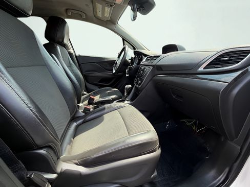 Used 2014 Buick Encore FWD image 25