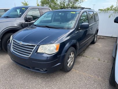 Used 2008 Chrysler Town & Country Touring w/ Family Value Group