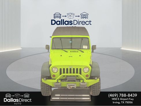 Used 2012 Jeep Wrangler Unlimited Sport image 3