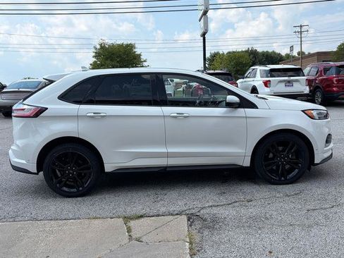 Used 2020 Ford Edge ST w/ Equipment Group 401A AWD/4WD image 9