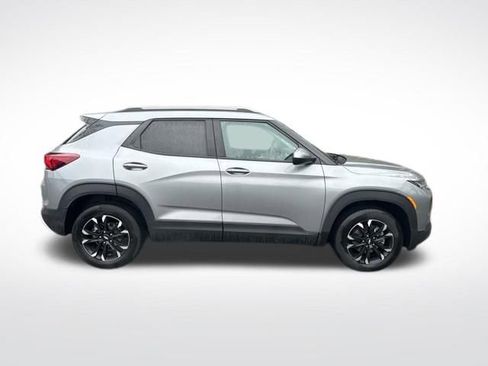 Used 2023 Chevrolet TrailBlazer LT w/ Convenience Package image 7