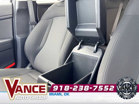 Used 2025 Kia Sportage LX AWD/4WD image 33