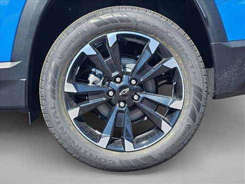 New 2026 Chevrolet Equinox RS w/ Convenience Package III FWD image 11