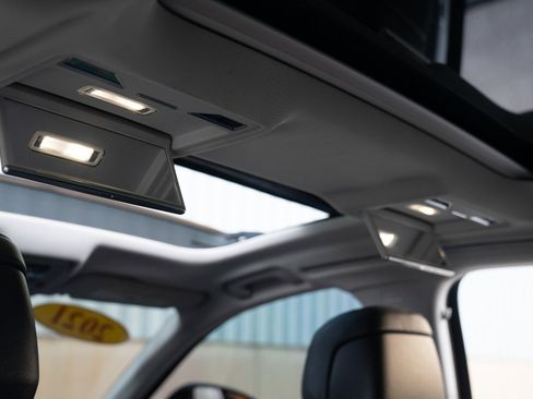 Used 2021 Audi A8 L 3.0T w/ Executive Plus Package image 35