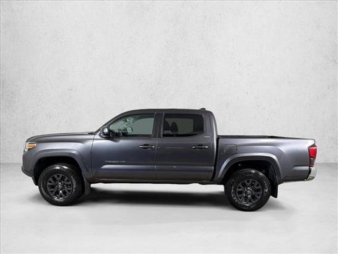 Used 2021 Toyota Tacoma SR5 AWD/4WD image 6