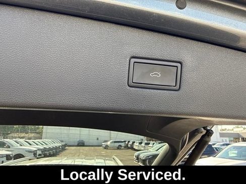 Used 2024 Volkswagen Tiguan SE AWD/4WD image 27