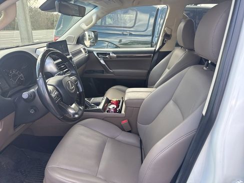 Used 2022 Lexus GX 460 Premium image 14