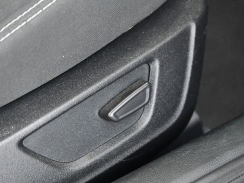 Used 2020 Ford Mustang GT image 19