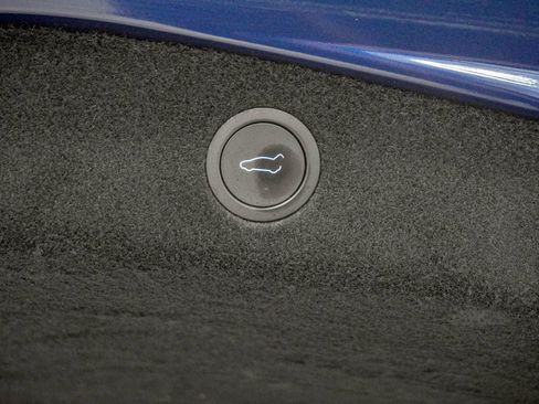 Used 2025 Tesla Model 3 Performance AWD/4WD image 9