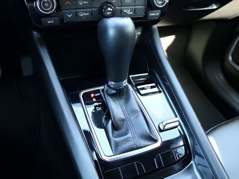 Used 2025 Jeep Compass Latitude image 23