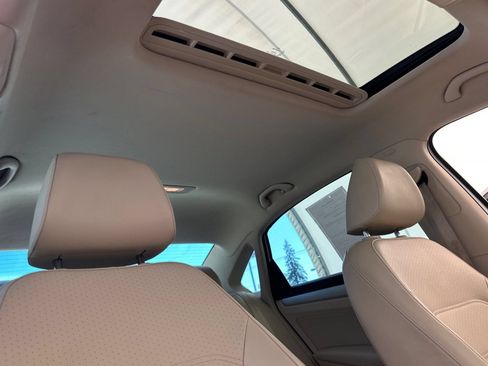 Used 2013 Volkswagen Passat TDI SE FWD image 16