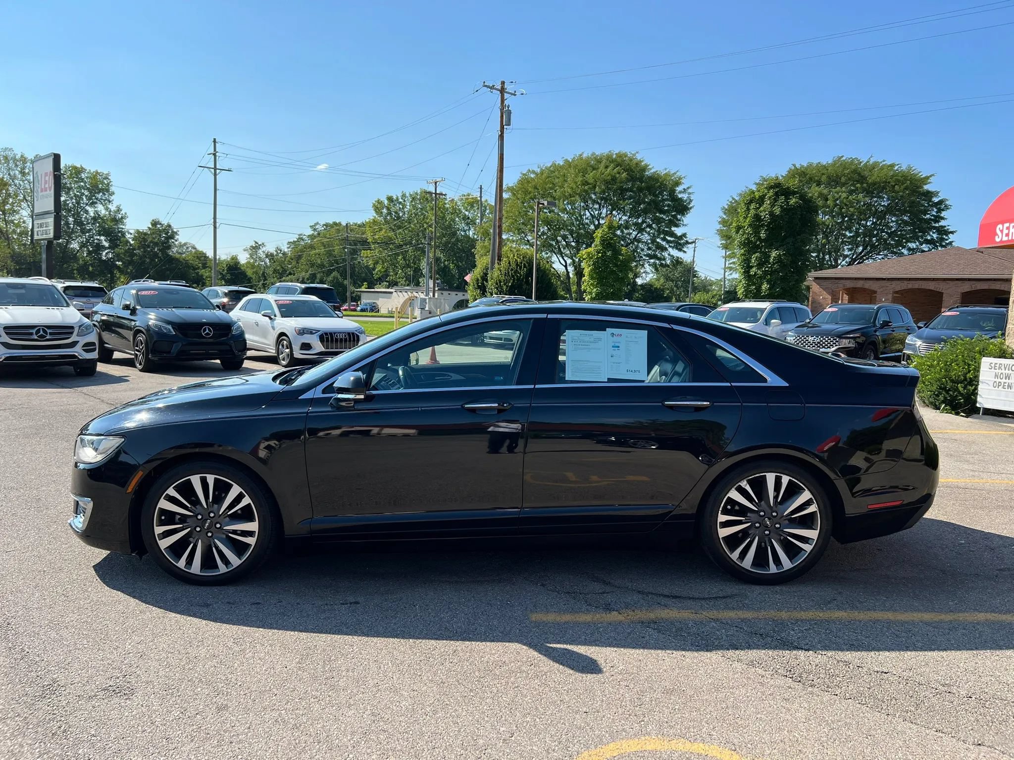 Used 2017 Lincoln MKZ Select w/ Select Plus Package FWD image 8