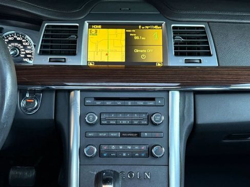 Used 2009 Lincoln MKS FWD image 49