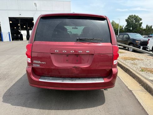 Used 2014 Dodge Grand Caravan SE w/ Quick Order Package 29E SE FWD image 5