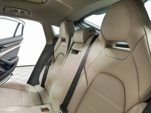 New 2026 Porsche Panamera image 22