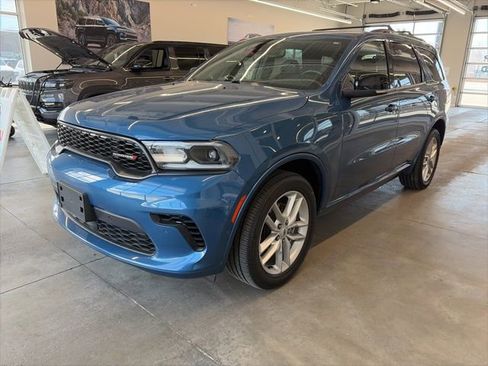 Certified 2025 Dodge Durango GT AWD/4WD image 1