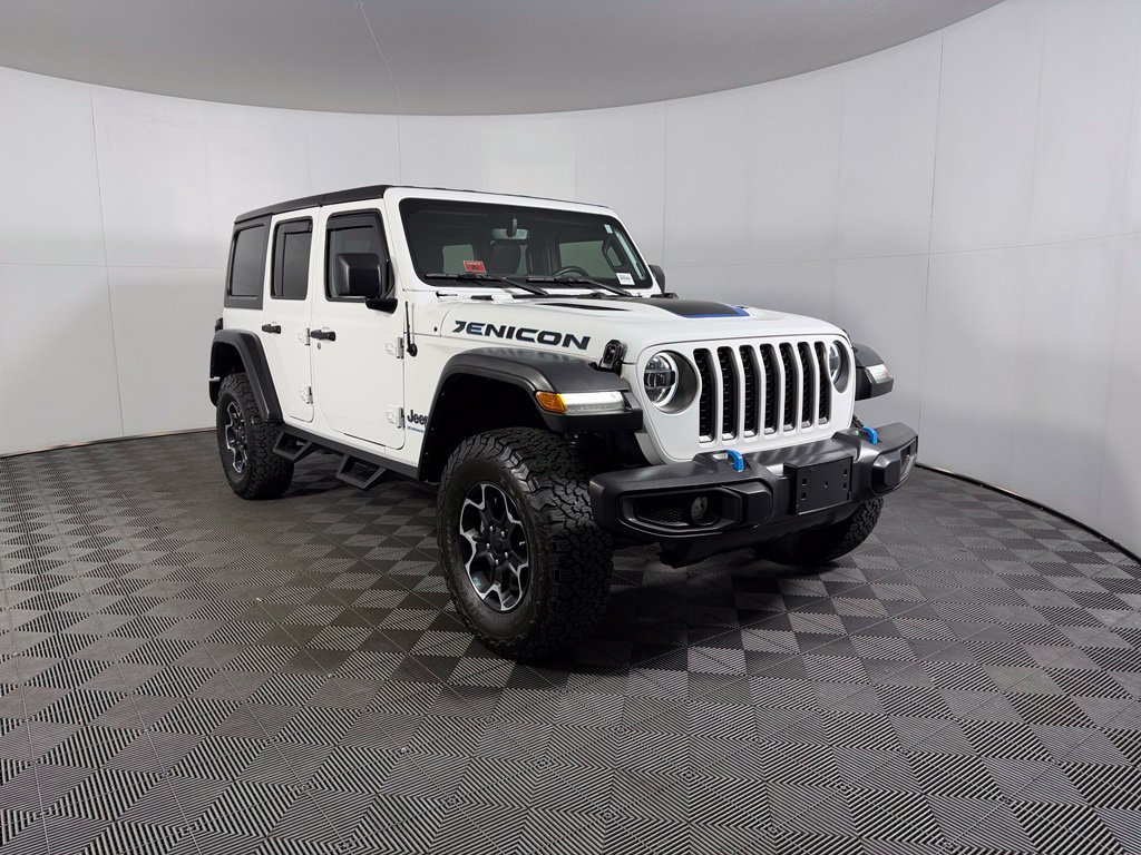 Used 2023 Jeep Wrangler Unlimited Rubicon 4xe w/ Cold Weather Group AWD/4WD image 3