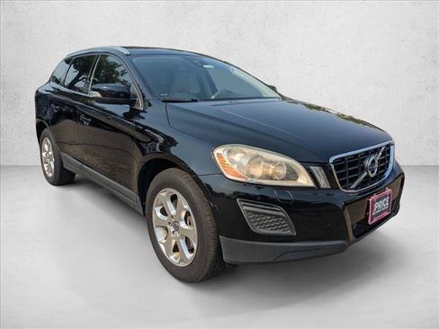 Used 2013 Volvo XC60 3.2 FWD image 3