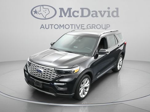 Used 2023 Ford Explorer Platinum w/ Technology Package AWD/4WD image 35