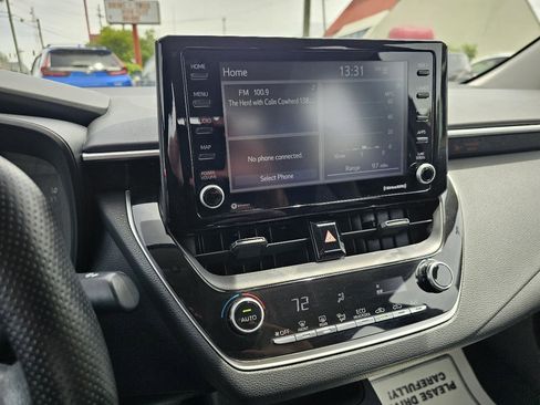 Used 2022 Toyota Corolla LE FWD image 15
