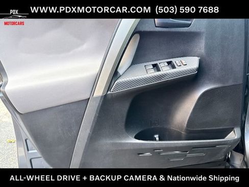 Used 2015 Toyota RAV4 LE AWD/4WD image 11
