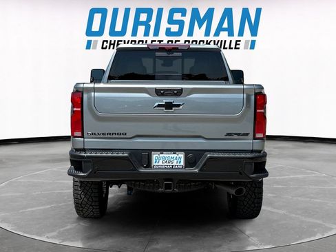 New 2026 Chevrolet Silverado 2500 ZR2 w/ LPO, Dark Essentials Package AWD/4WD image 5