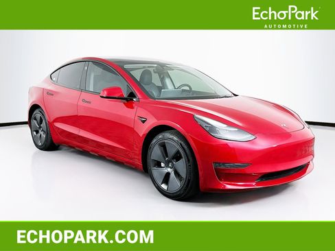 Used 2023 Tesla Model 3 Standard Range RWD image 1