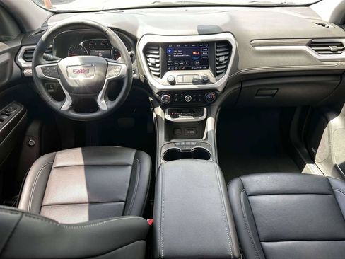 Used 2023 GMC Acadia SLT AWD/4WD image 13