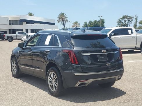 Used 2021 Cadillac XT5 Premium Luxury FWD image 4