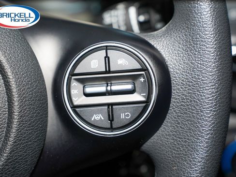 Used 2024 Kia Soul LX FWD image 31