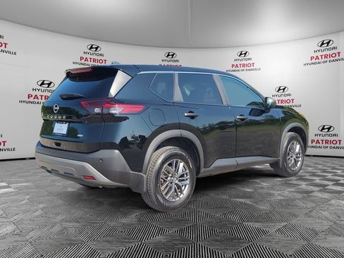 Used 2023 Nissan Rogue S AWD/4WD image 3