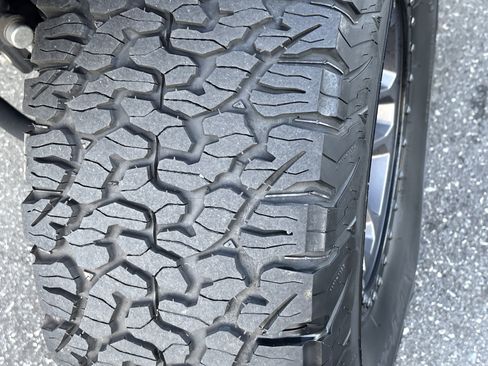 Used 2021 Jeep Wrangler Unlimited Rubicon w/ Xtreme Recon 35" Tire Package AWD/4WD image 6