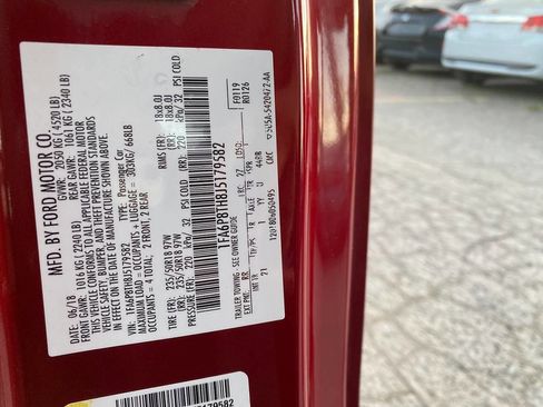 Used 2018 Ford Mustang Coupe image 22