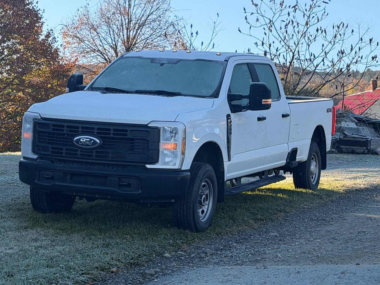 Used 2024 Ford F250 XL AWD/4WD image 1