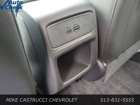 Used 2024 Chevrolet Trax LT FWD image 12